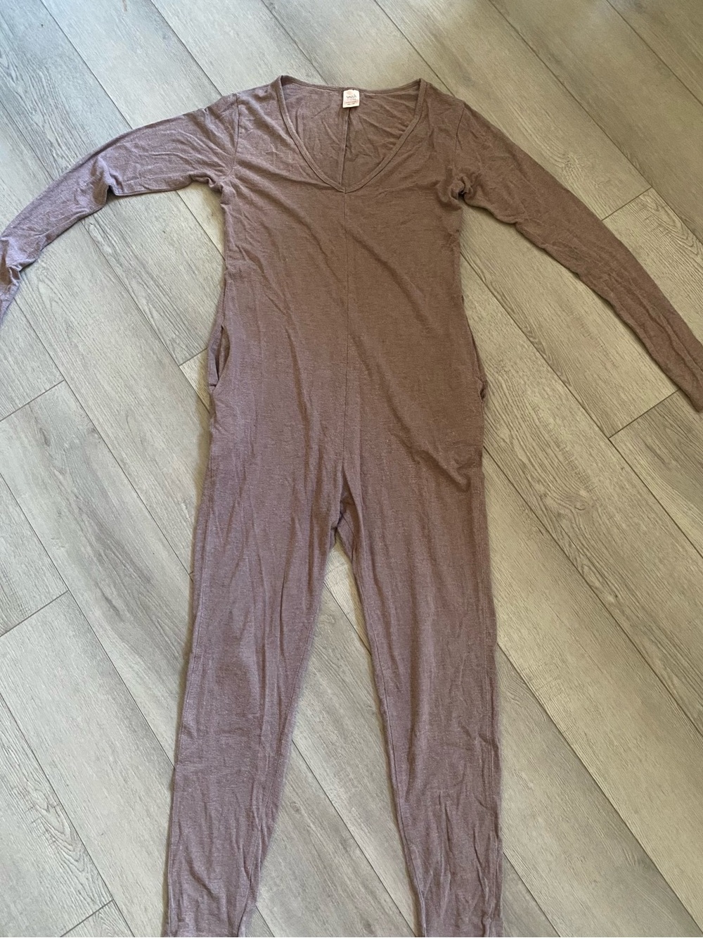 Smash n Tess Friday Romper in Taupe- Size XXS - Picture 1 of 4